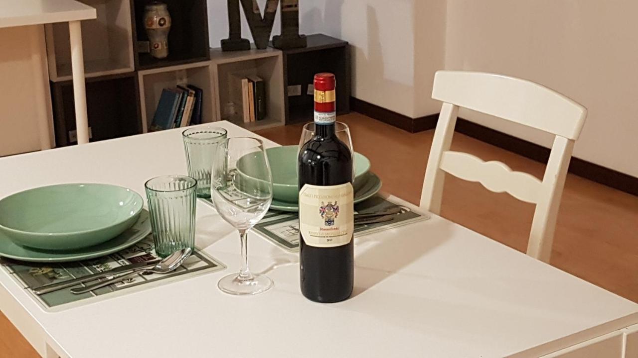 ボローニャCasa Marzia - Vicino A Sant'Orsola E Centro Citta, Silenzioso E Accoglienteアパートメント エクステリア 写真