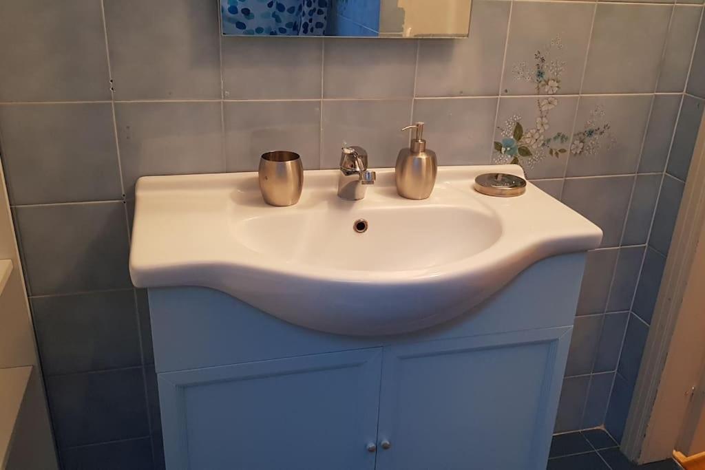 ボローニャCasa Marzia - Vicino A Sant'Orsola E Centro Citta, Silenzioso E Accoglienteアパートメント エクステリア 写真